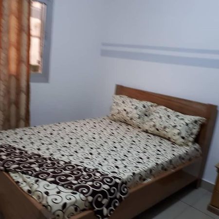 Signorile Jo 2 Apartment Yaounde Exterior photo